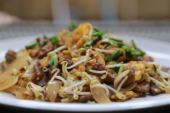 Dragon Dynasty Restaurant & Bar